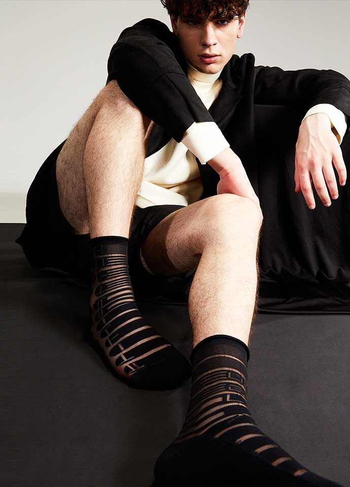 Asymmetrical Geometric Sheer Crew Socks<br />
